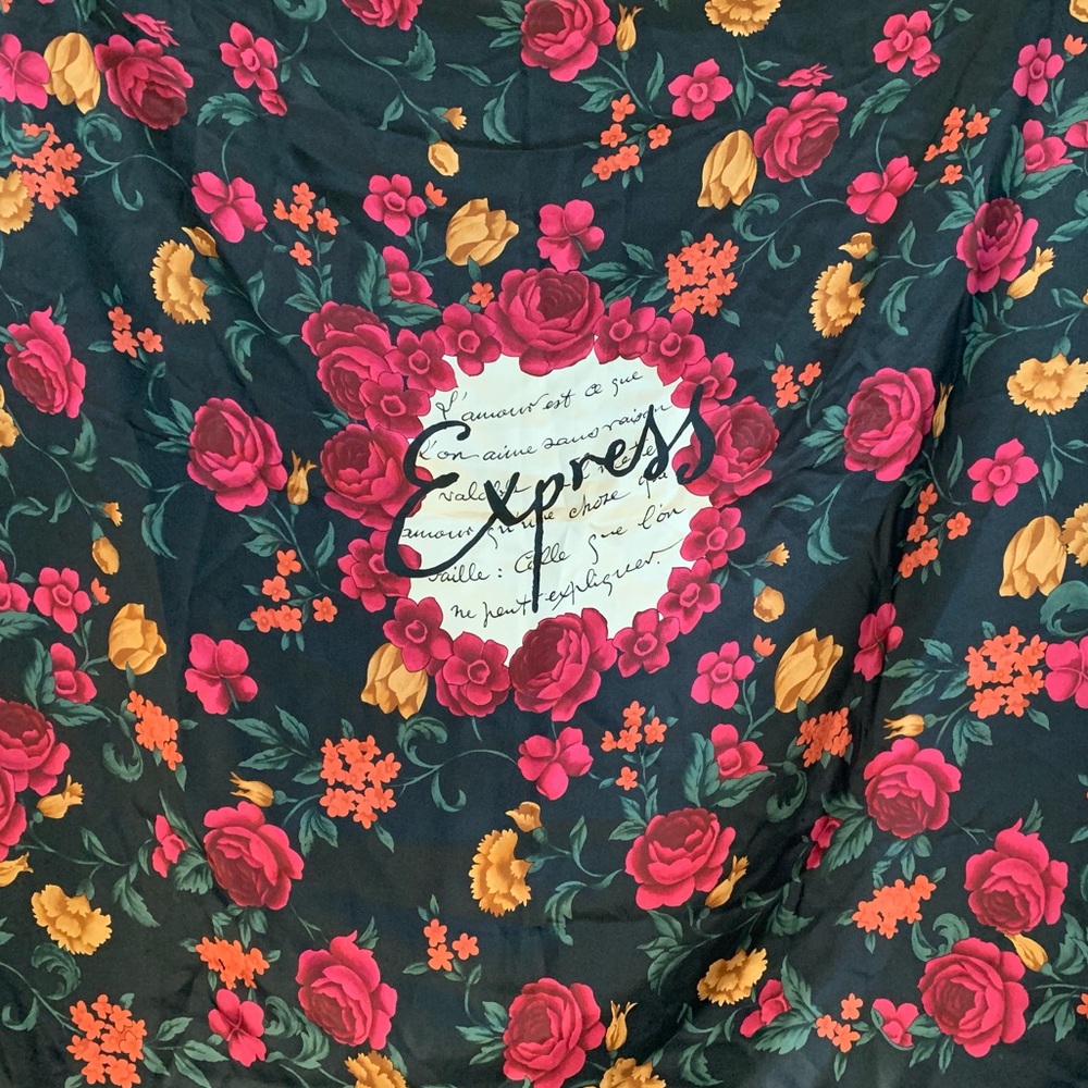 Express Rose Scarf